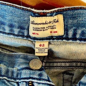 Abercrombie & Fitch jeans 2005 era size 4S flare distressed